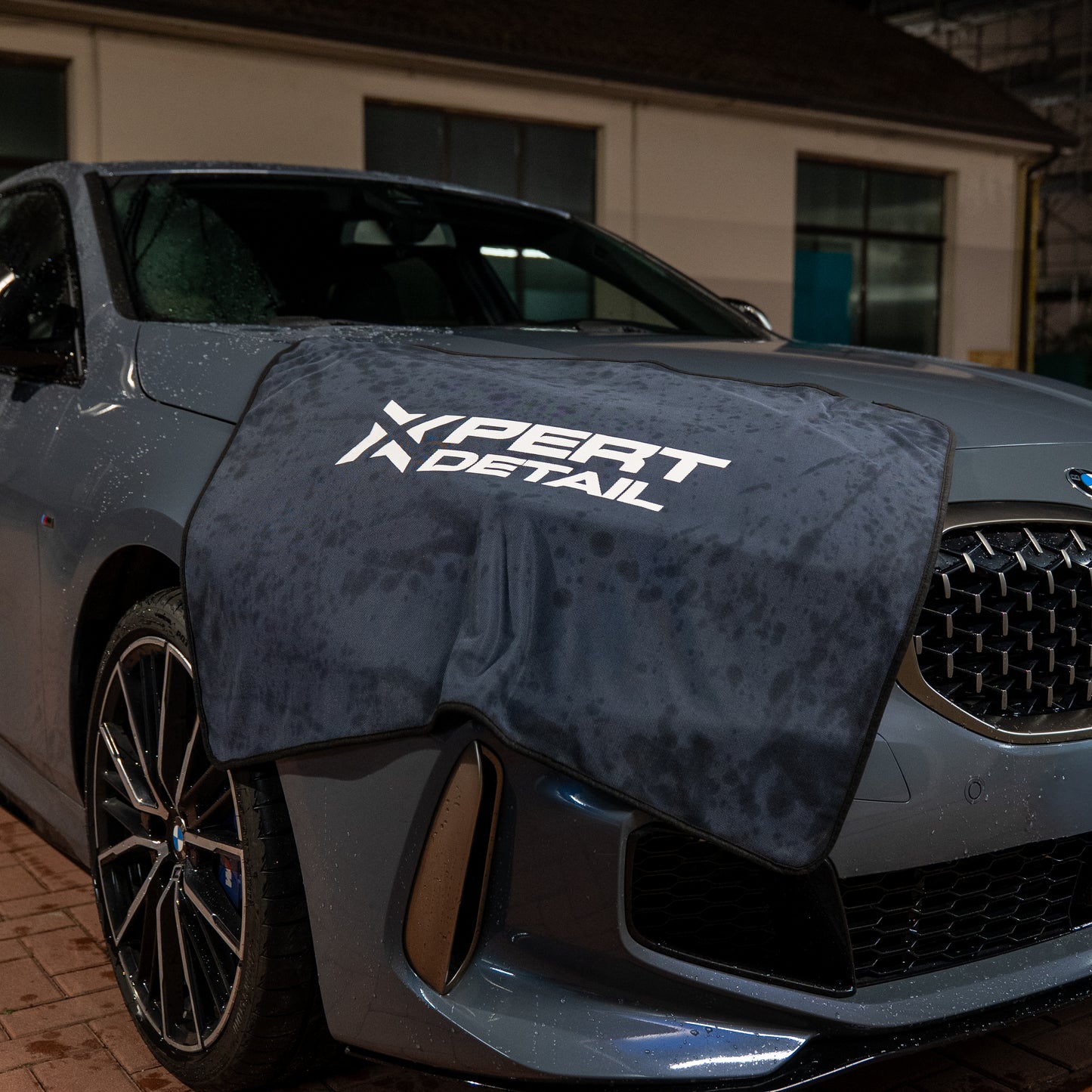 Xpert Dry Towel - 70×90 900 GSM